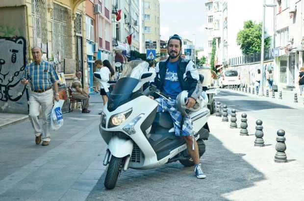 Motosiklet Tutkunu: Doğukan Manço