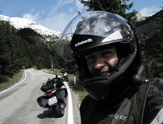 Motosiklet Dünyasinda Bir Karikatürist: Erdil Yaşaroğlu