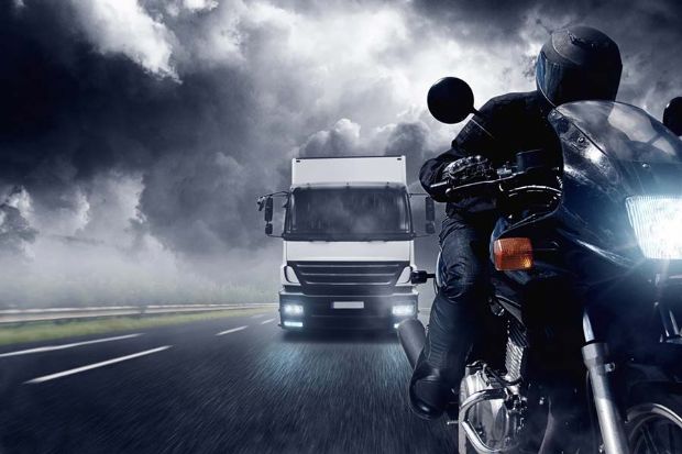 Motosiklet tutkunlarına otoyollarda yüzde 50 indirim müjdesi