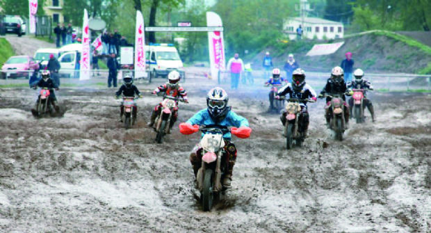 12 Yaşında Moriwaki 250 Junior Kupasında