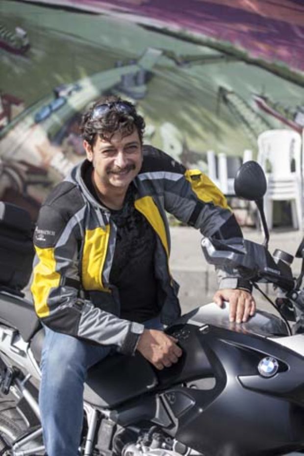 Erdinç Gülener: Motosiklet kullanmaya başladığımdan beri hayatta her şey benim için daha kolay olmaya başladı.