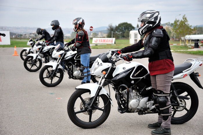 Yamaha Motor Türkiye Kadınlara Ücretsiz Eğitim Vermeye Başladı