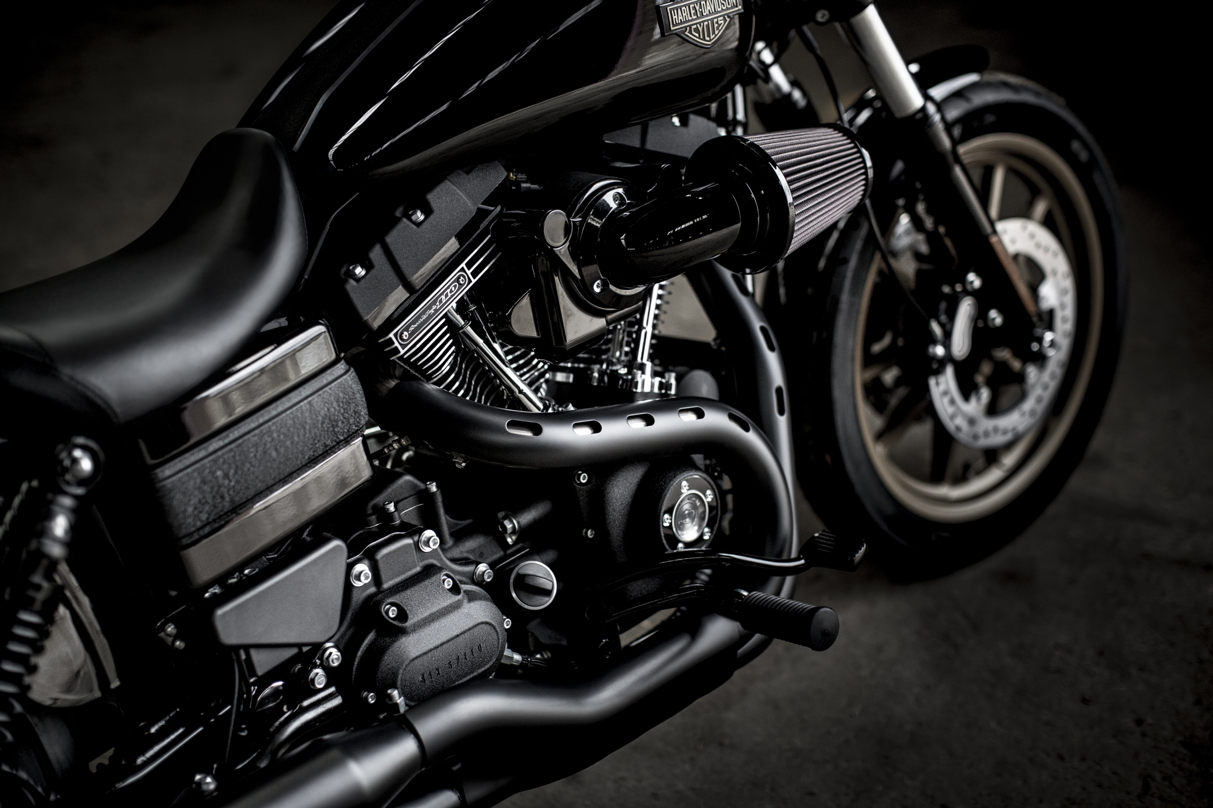 Harley-Davidson Yepyeni Modelleriyle Yolların Kuralını Yeniden Yazıyor!