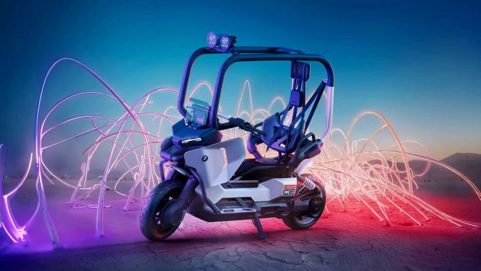 BMW Motorrad Vision CE konsepti g&ouml;r&uuml;c&uuml;ye &ccedil;ıkarıldı&nbsp;