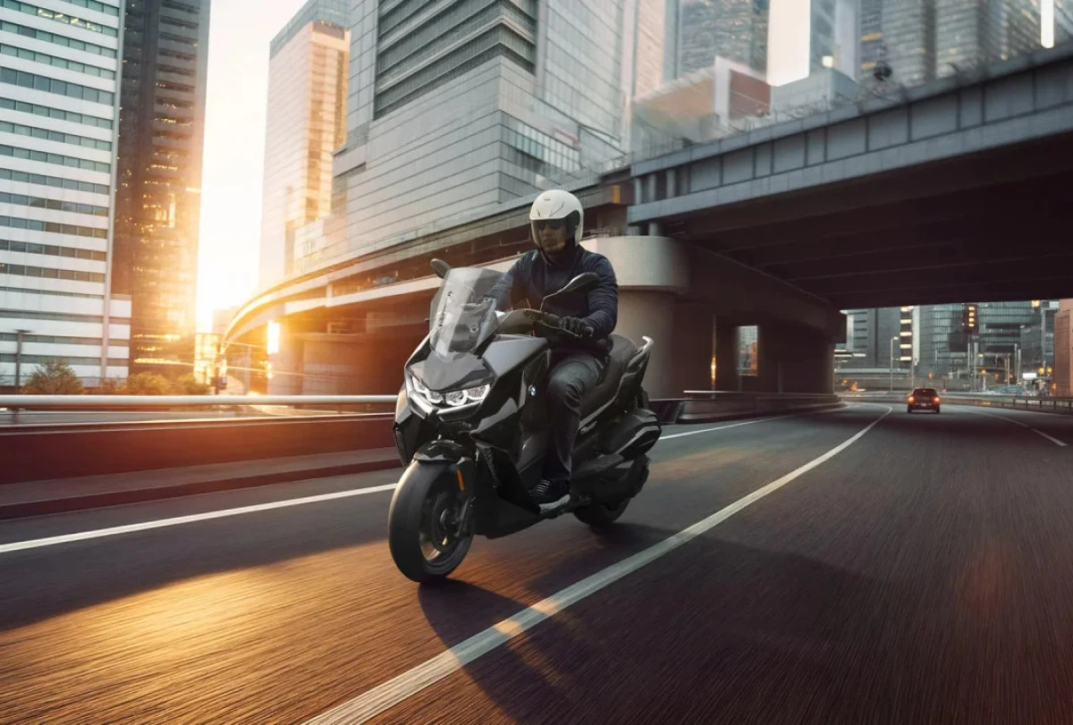 BMW yeni C 400 GT’yi Türkiye’de tanıttı: Maxi scooter segmentinde teknoloji ve konforun zirvesi
