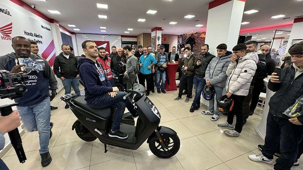 HONDA ESENGÜL MUHTEŞEM BİR ETKİNLİĞE DAHA İMZA ATTI 