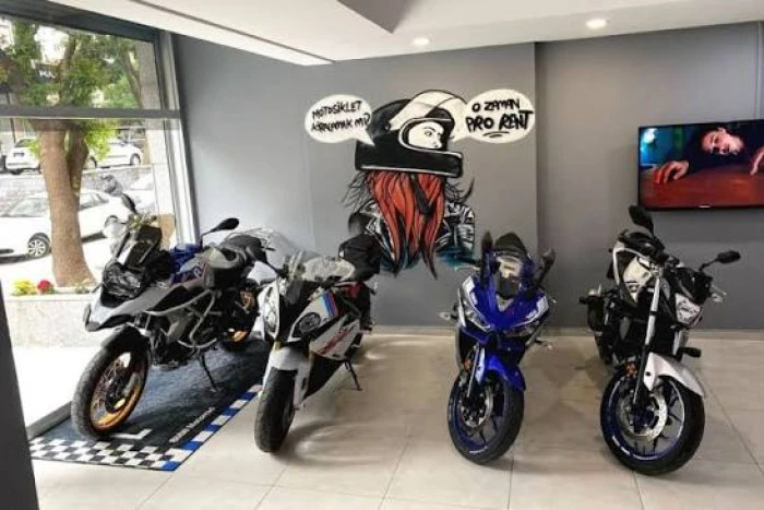 Motosiklet Kiralarken Bunlara Dikkat: 10 Kritik Nokta