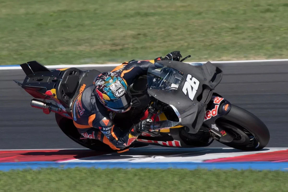 Pirelli, 2027 MotoGP Lastiklerinin İlk Testinden Memnun Ayrıldı