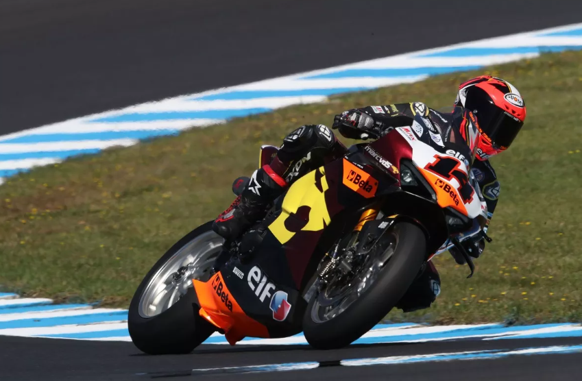 WSBK Assen Superpole: Sam Lowes pole'de, Toprak üçüncü sırada!