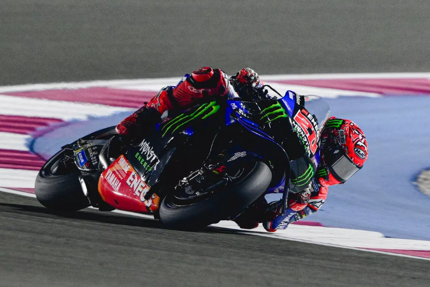 Yamaha, MotoGP için geliştirdiği V4 motoru Cheste’de teste çıkarıyor